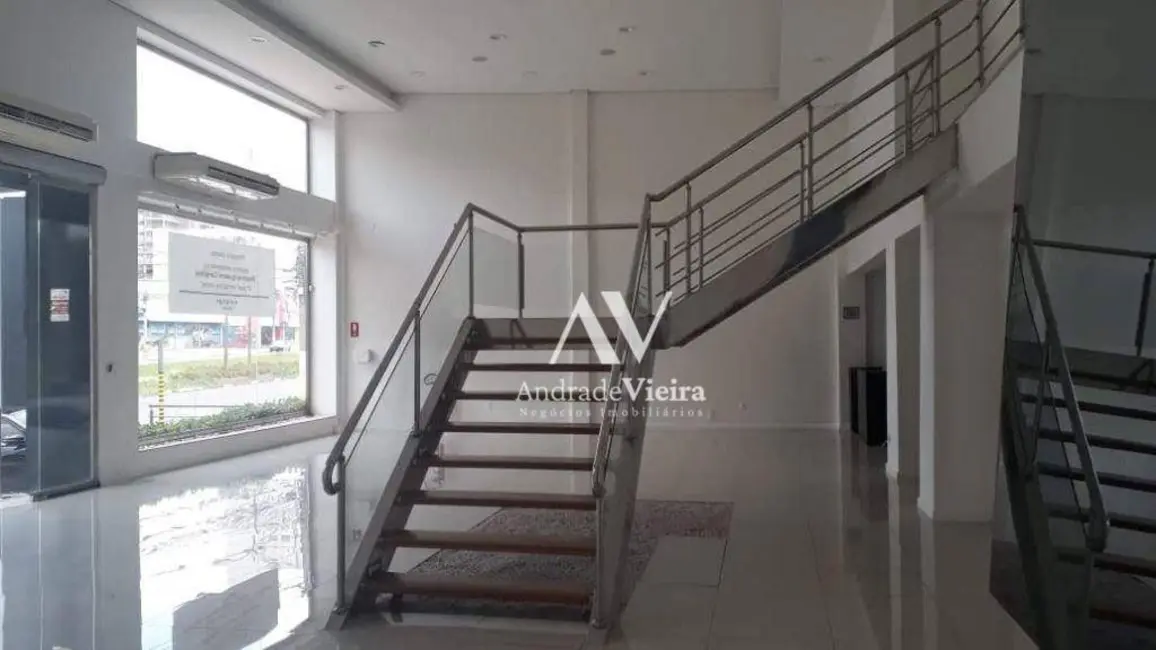 Casa para alugar, 360m2 em Cambuí, Campinas - SP - imagem 8 Foto 8 de Casa para alugar, 360m2 em Cambuí, Campinas - SP