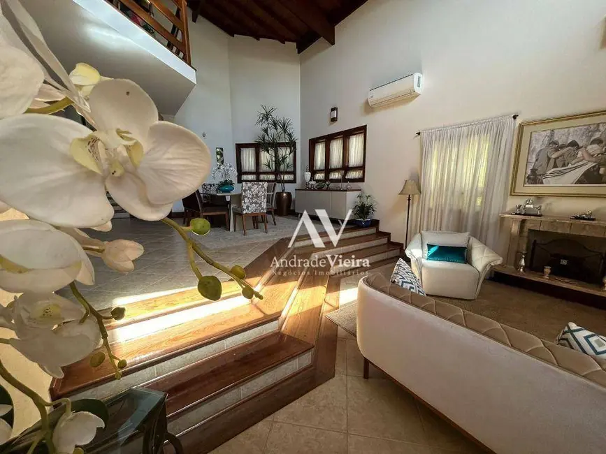 Casa de Condomínio com 3 quartos à venda, 711m2 em Campinas - SP - imagem 2 Foto 2 de Casa de Condomínio com 3 quartos à venda, 711m2 em Campinas - SP