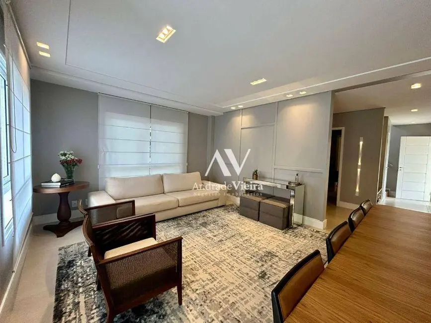 Casa de Condomínio com 3 quartos à venda, 421m2 em Loteamento Residencial Vila Bella Dom Pedro, Campinas - SP - imagem 3 Foto 3 de Casa de Condomínio com 3 quartos à venda, 421m2 em Loteamento Residencial Vila Bella Dom Pedro, Campinas - SP