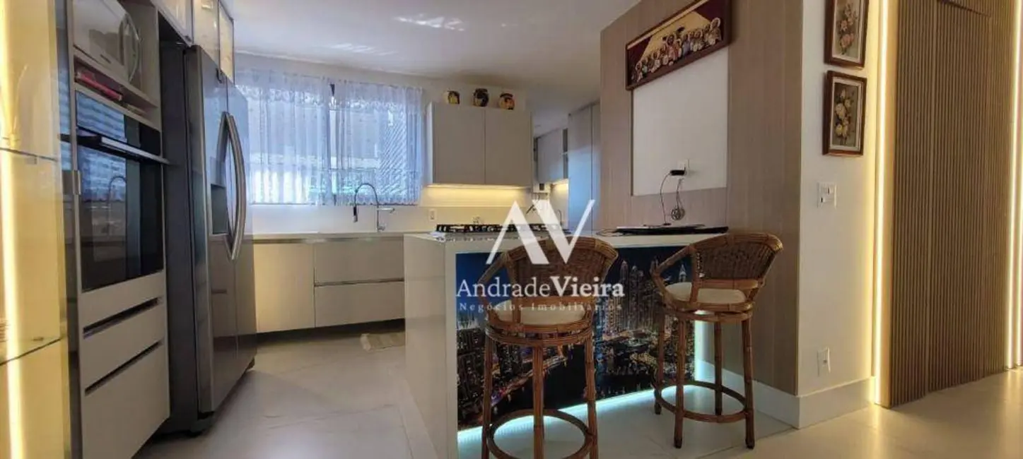 Foto 3 de Apartamento com 2 quartos à venda e para alugar, 114m2 em Cambuí, Campinas - SP