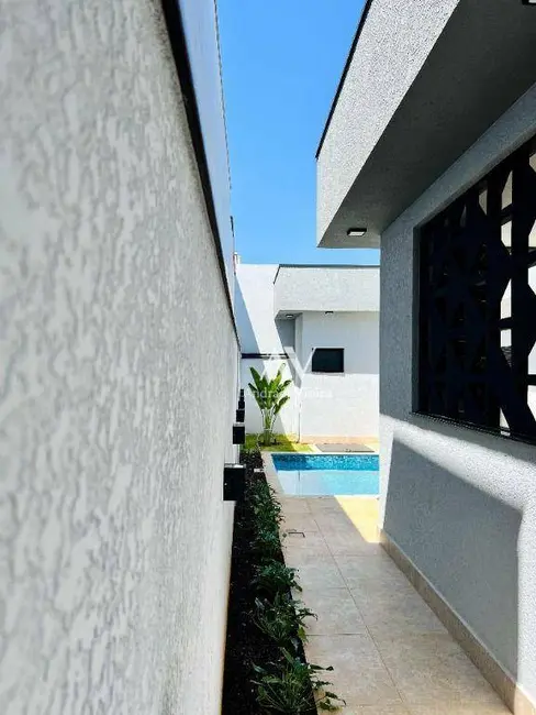 Foto 3 de Casa de Condomínio com 3 quartos à venda, 250m2 em Hortolandia - SP