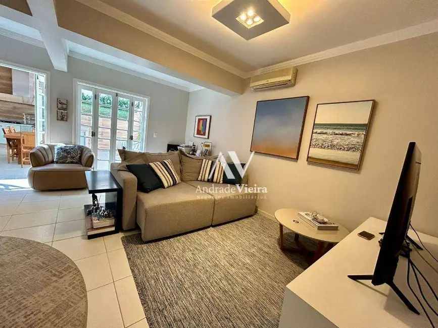 Casa de Condomínio com 3 quartos à venda, 244m2 em Jardim Santa Marcelina, Campinas - SP - imagem 6 Foto 6 de Casa de Condomínio com 3 quartos à venda, 244m2 em Jardim Santa Marcelina, Campinas - SP