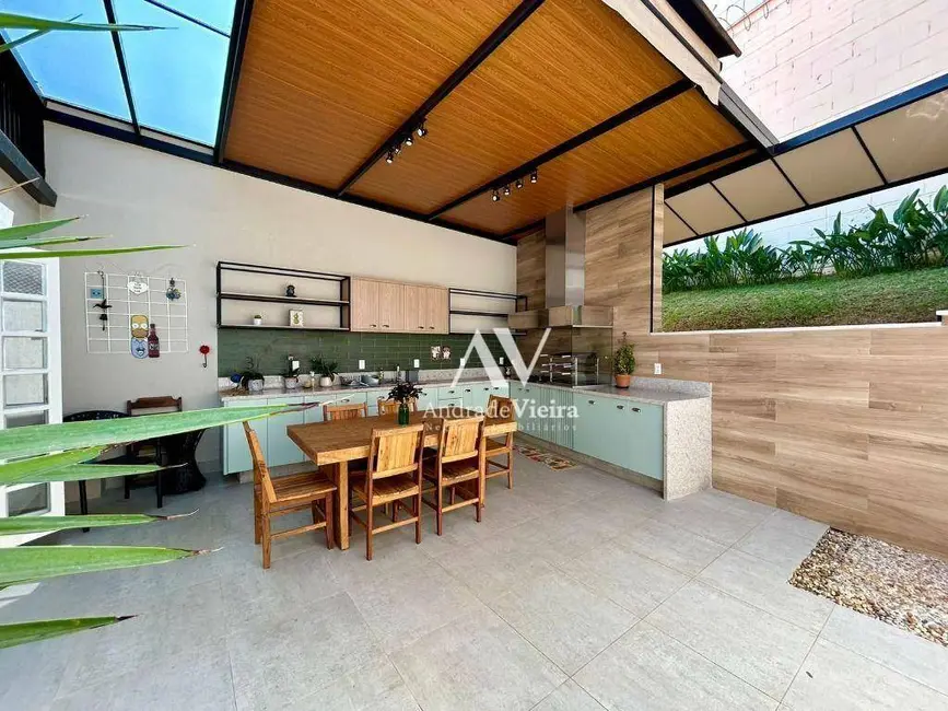 Casa de Condomínio com 3 quartos à venda, 244m2 em Jardim Santa Marcelina, Campinas - SP - imagem 3 Foto 3 de Casa de Condomínio com 3 quartos à venda, 244m2 em Jardim Santa Marcelina, Campinas - SP