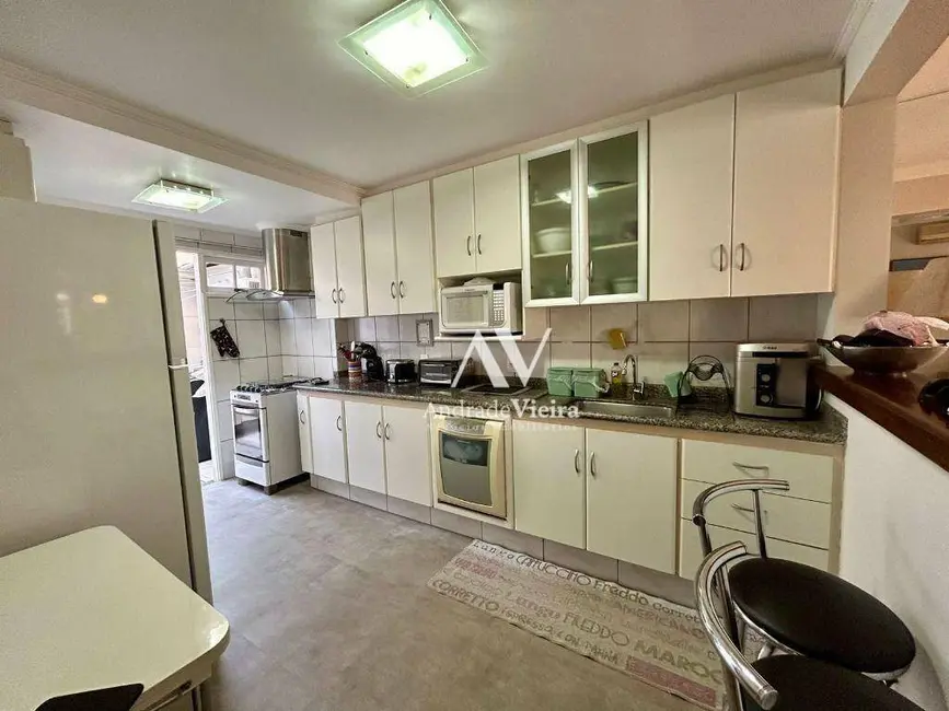 Casa de Condomínio com 3 quartos à venda, 244m2 em Jardim Santa Marcelina, Campinas - SP - imagem 9 Foto 9 de Casa de Condomínio com 3 quartos à venda, 244m2 em Jardim Santa Marcelina, Campinas - SP