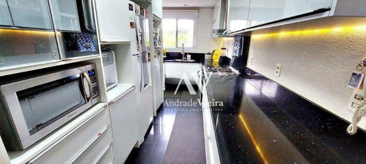 Apartamento com 4 quartos à venda, 223m2 em Vila Brandina, Campinas - SP - imagem 8 Foto 8 de Apartamento com 4 quartos à venda, 223m2 em Vila Brandina, Campinas - SP
