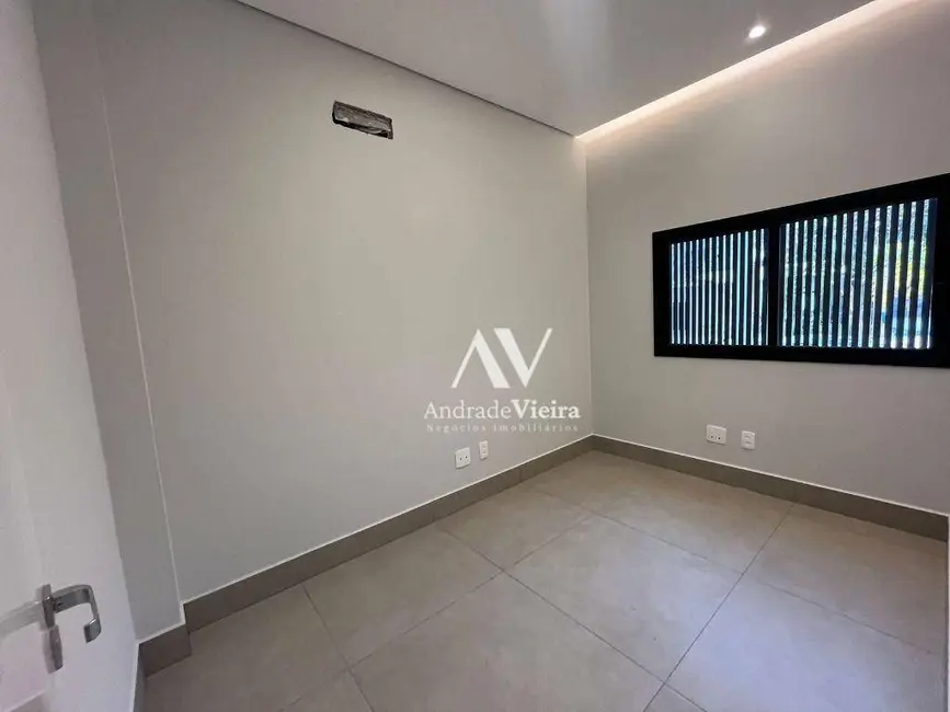 Foto 8 de Casa de Condomínio com 3 quartos à venda, 330m2 em Swiss Park, Campinas - SP