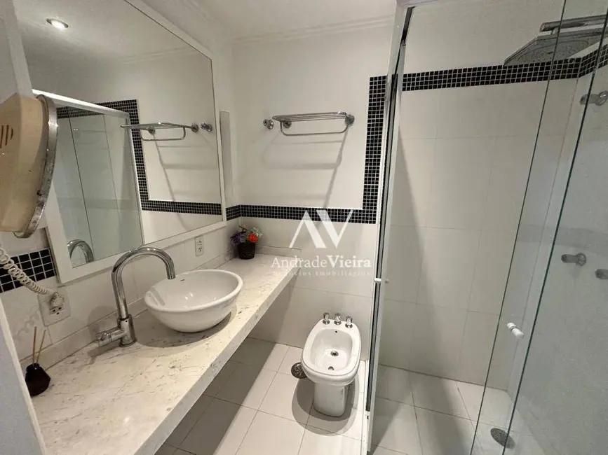 Foto 6 de Apartamento com 4 quartos à venda, 250m2 em Cambuí, Campinas - SP