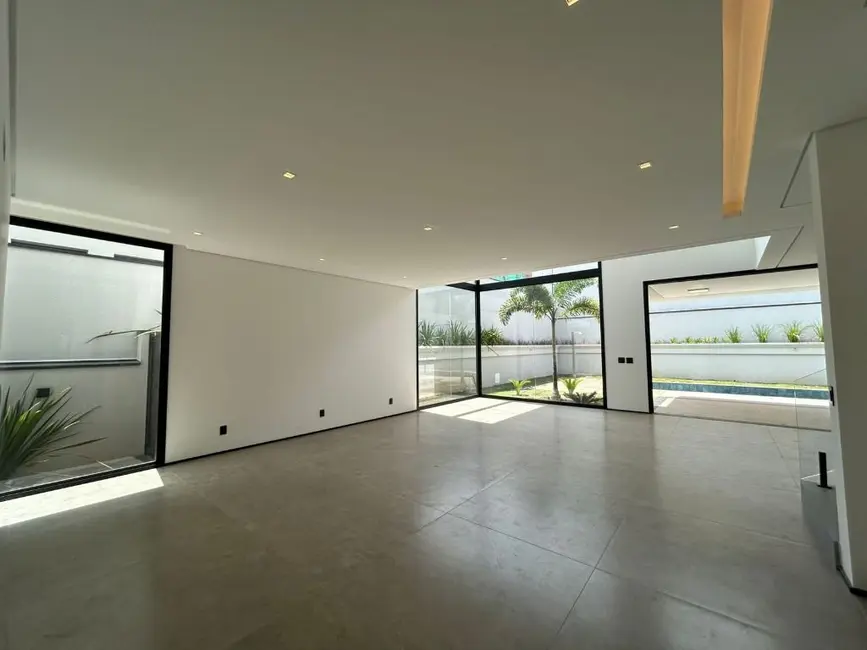 Foto 5 de Casa de Condomínio com 3 quartos à venda e para alugar, 557m2 em Campinas - SP