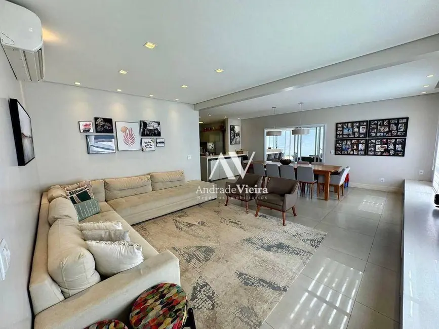 Casa de Condomínio com 3 quartos à venda, 389m2 em Loteamento Parque dos Alecrins, Campinas - SP - imagem 1 Foto 1 de Casa de Condomínio com 3 quartos à venda, 389m2 em Loteamento Parque dos Alecrins, Campinas - SP