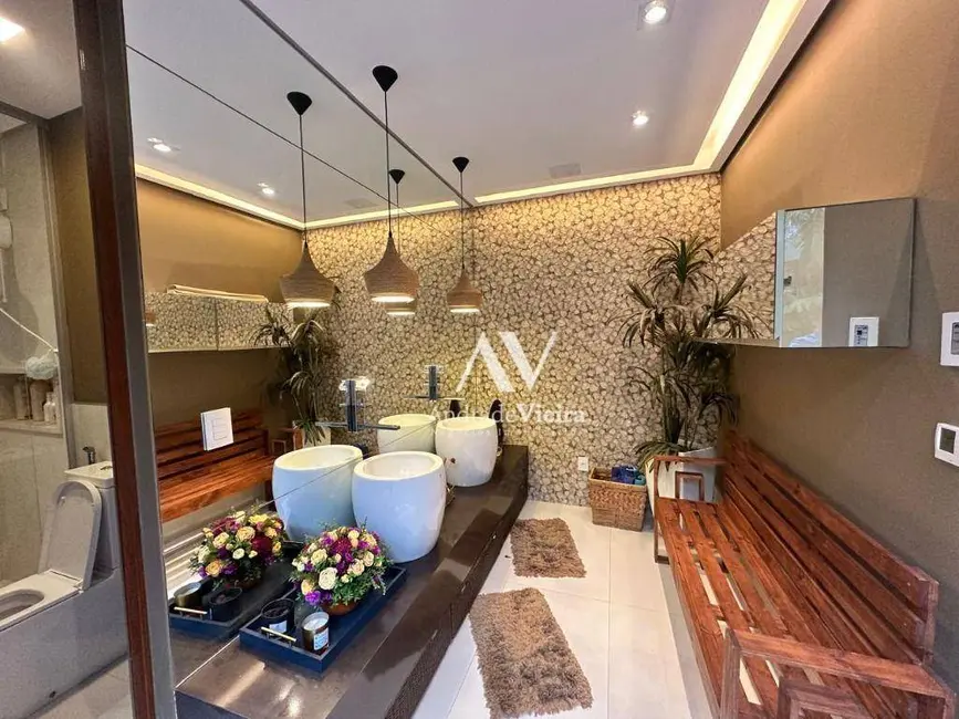 Casa de Condomínio com 5 quartos à venda, 900m2 em Campinas - SP - imagem 2 Foto 2 de Casa de Condomínio com 5 quartos à venda, 900m2 em Campinas - SP