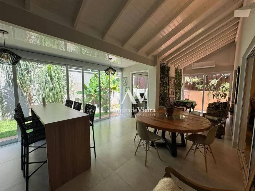 Casa de Condomínio com 3 quartos à venda e para alugar, 280m2 em Loteamento Residencial Vila Bella Dom Pedro, Campinas - SP - imagem 5 Foto 5 de Casa de Condomínio com 3 quartos à venda e para alugar, 280m2 em Loteamento Residencial Vila Bella Dom Pedro, Campinas - SP