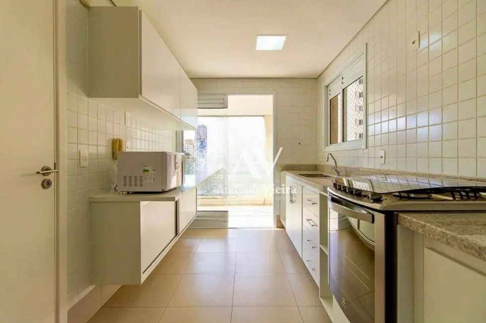 Apartamento com 3 quartos à venda e para alugar, 140m2 em Cambuí, Campinas - SP - imagem 7 Foto 7 de Apartamento com 3 quartos à venda e para alugar, 140m2 em Cambuí, Campinas - SP