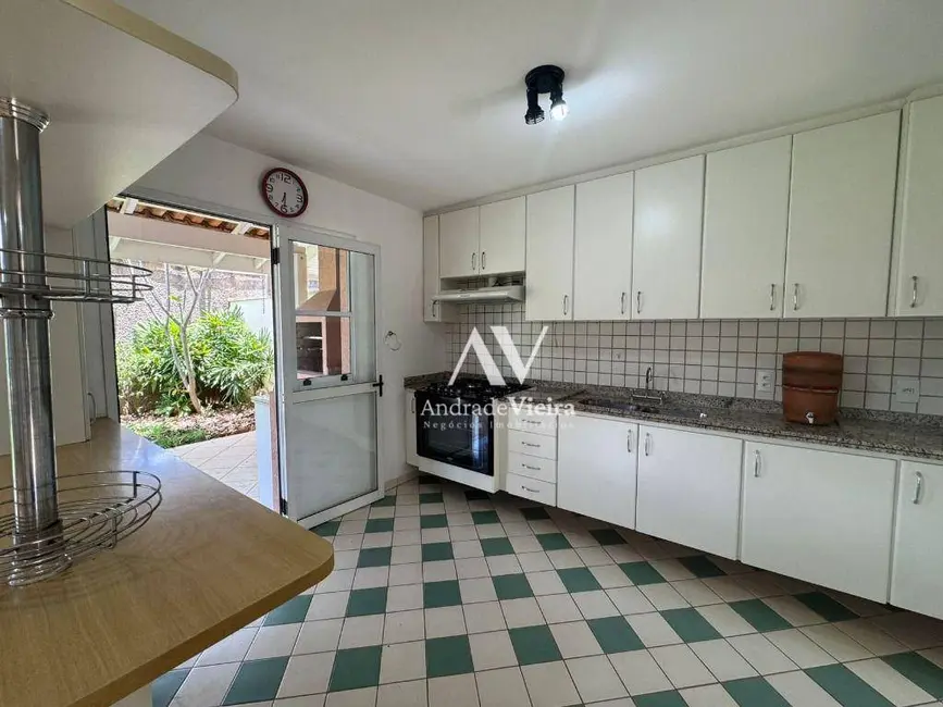 Casa de Condomínio com 4 quartos à venda, 208m2 em Campinas - SP - imagem 5 Foto 5 de Casa de Condomínio com 4 quartos à venda, 208m2 em Campinas - SP