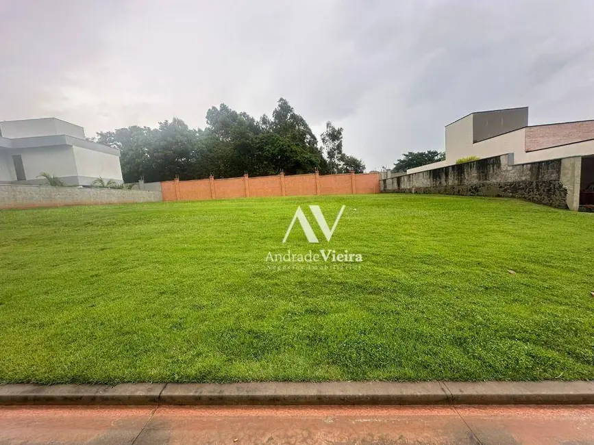 Foto 1 de Terreno / Lote à venda, 452m2 em Campinas - SP