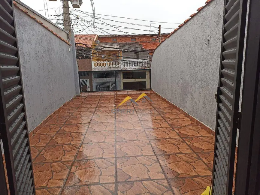 Foto 2 de Sobrado com 2 quartos à venda, 80m2 em Jardim Itapemirim, São Paulo - SP
