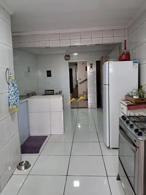 Foto 5 de Sobrado com 3 quartos à venda, 80m2 em Jardim Itapemirim, São Paulo - SP