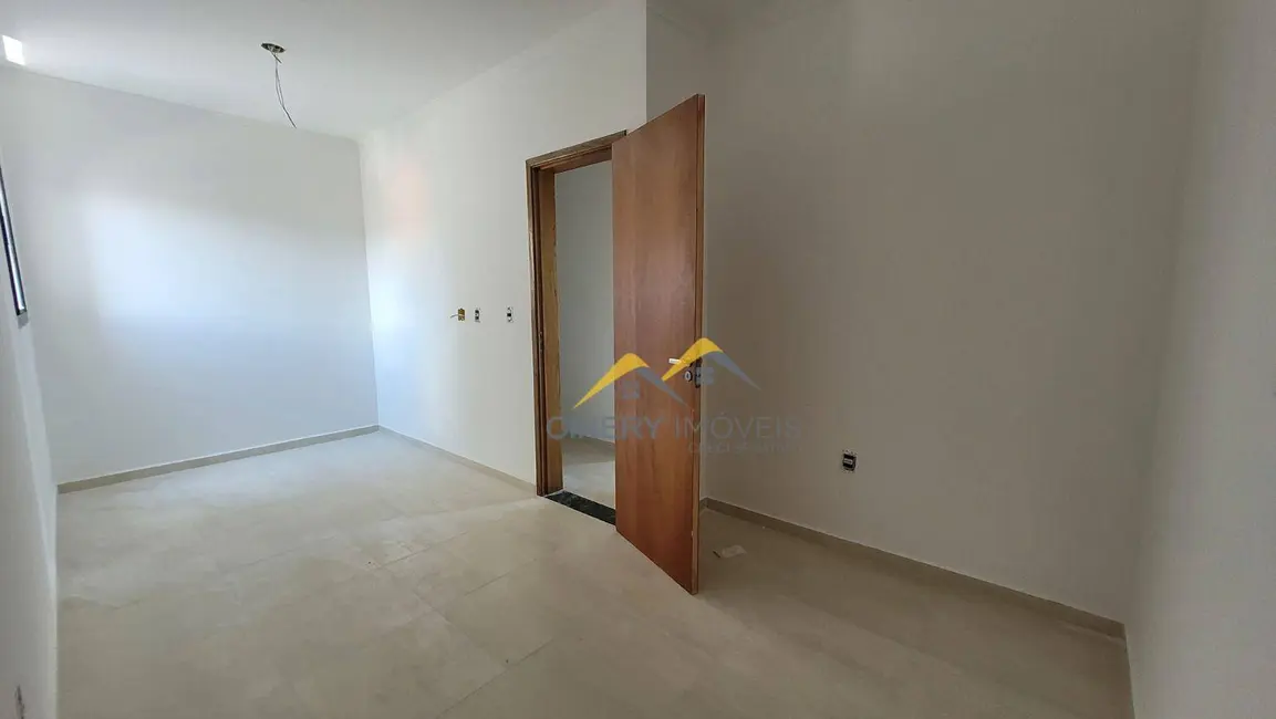 Sobrado com 2 quartos à venda, 82m2 em Vila Paranaguá, São Paulo - SP - imagem 4 Foto 4 de Sobrado com 2 quartos à venda, 82m2 em Vila Paranaguá, São Paulo - SP