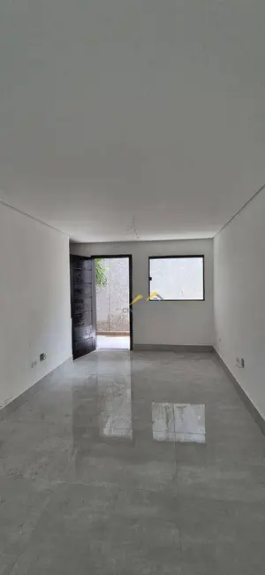 Sobrado com 2 quartos à venda, 82m2 em Vila Paranaguá, São Paulo - SP - imagem 6 Foto 6 de Sobrado com 2 quartos à venda, 82m2 em Vila Paranaguá, São Paulo - SP