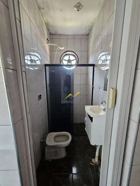 Sobrado com 3 quartos à venda, 184m2 em Itaquera, São Paulo - SP - imagem 7 Foto 7 de Sobrado com 3 quartos à venda, 184m2 em Itaquera, São Paulo - SP