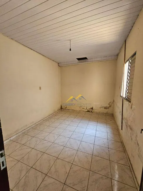 Sobrado com 3 quartos à venda, 184m2 em Itaquera, São Paulo - SP - imagem 4 Foto 4 de Sobrado com 3 quartos à venda, 184m2 em Itaquera, São Paulo - SP