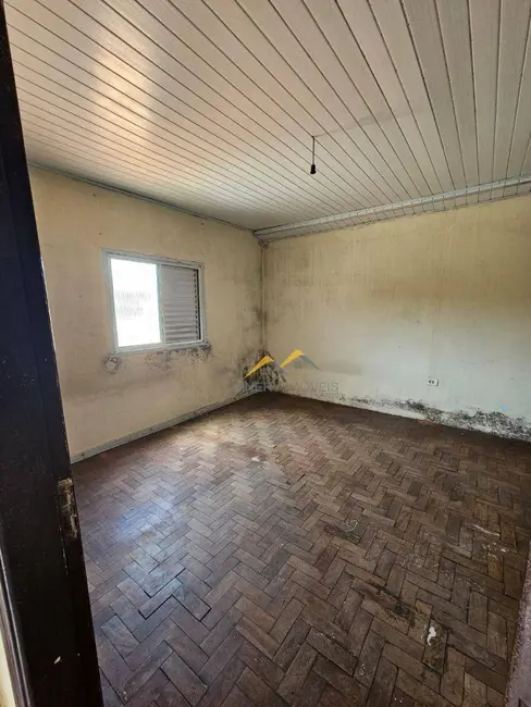 Sobrado com 3 quartos à venda, 184m2 em Itaquera, São Paulo - SP - imagem 5 Foto 5 de Sobrado com 3 quartos à venda, 184m2 em Itaquera, São Paulo - SP