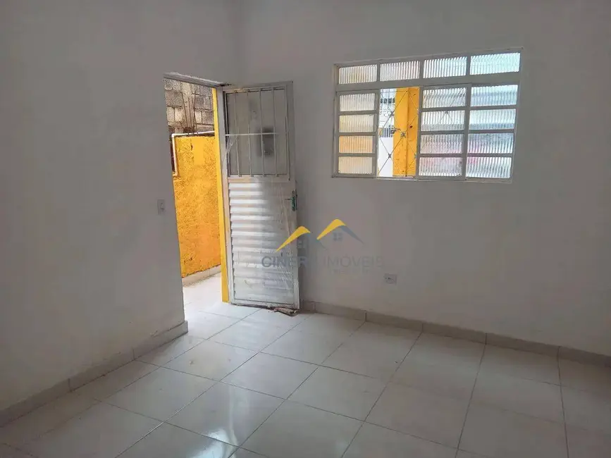 Sobrado com 2 quartos à venda, 125m2 em Vila Santana, São Paulo - SP - imagem 1 Foto 1 de Sobrado com 2 quartos à venda, 125m2 em Vila Santana, São Paulo - SP