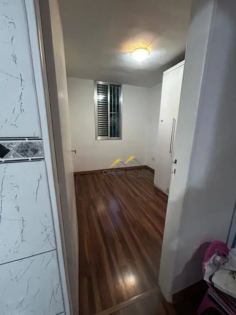 Apartamento com 2 quartos à venda, 55m2 em Conjunto Residencial José Bonifácio, São Paulo - SP - imagem 3 Foto 3 de Apartamento com 2 quartos à venda, 55m2 em Conjunto Residencial José Bonifácio, São Paulo - SP