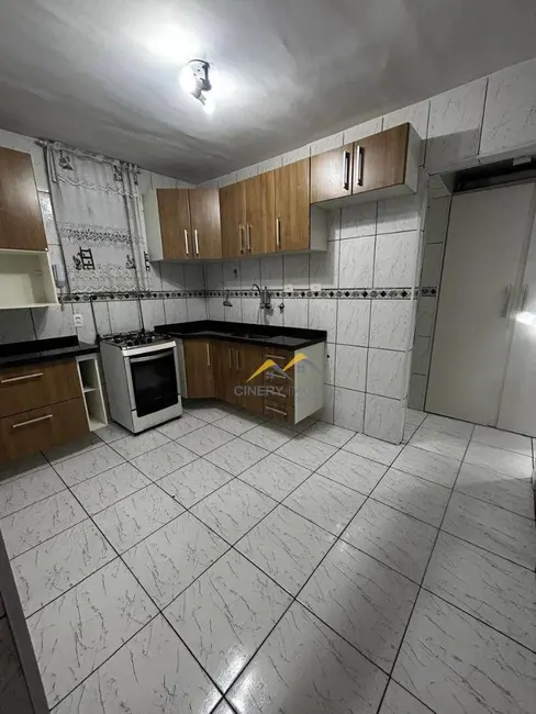 Apartamento com 2 quartos à venda, 55m2 em Conjunto Residencial José Bonifácio, São Paulo - SP - imagem 8 Foto 8 de Apartamento com 2 quartos à venda, 55m2 em Conjunto Residencial José Bonifácio, São Paulo - SP