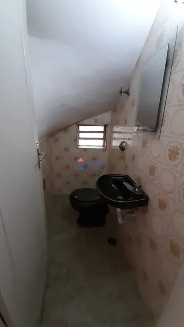 Casa com 5 quartos para alugar, 136m2 em Campo Belo, São Paulo - SP - imagem 4 Foto 4 de Casa com 5 quartos para alugar, 136m2 em Campo Belo, São Paulo - SP