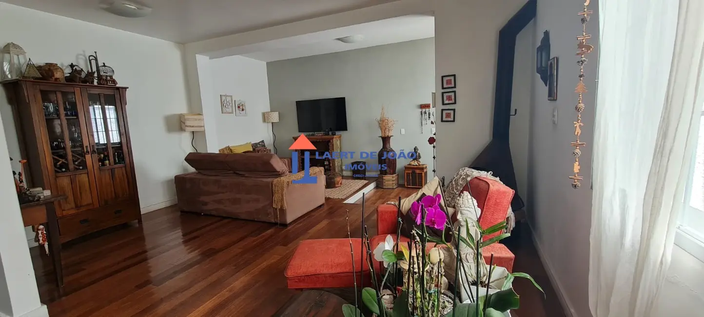 Casa com 5 quartos à venda, 428m2 em Campo Belo, São Paulo - SP - imagem 9 Foto 9 de Casa com 5 quartos à venda, 428m2 em Campo Belo, São Paulo - SP