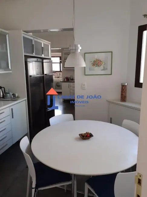 Foto 9 de Apartamento com 4 quartos à venda, 217m2 em Itaim Bibi, São Paulo - SP