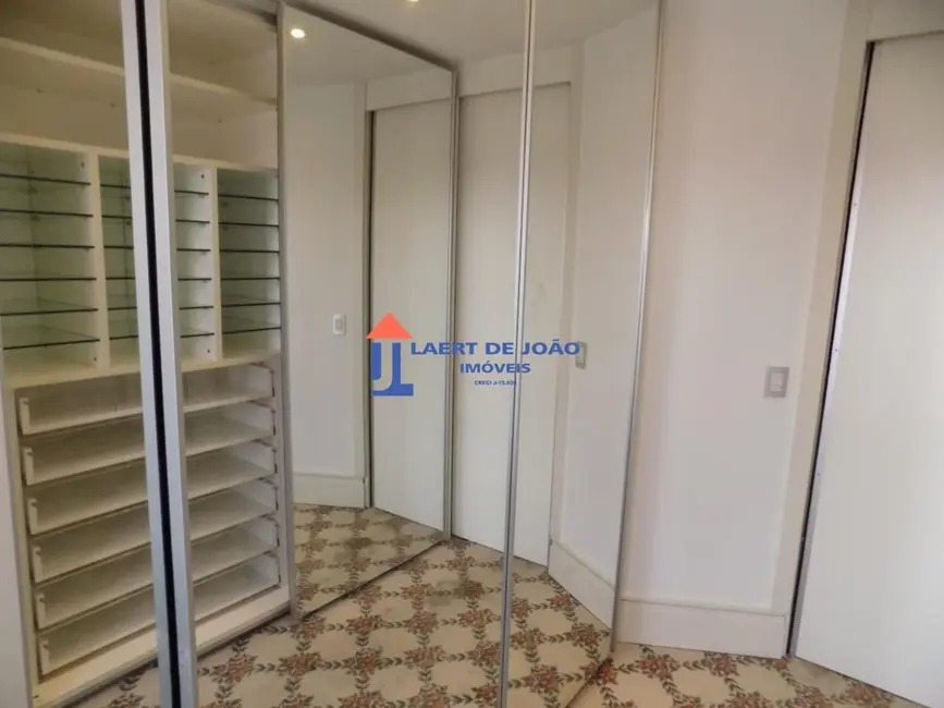 Apartamento com 4 quartos à venda, 600m2 em Indianópolis, São Paulo - SP - imagem 9 Foto 9 de Apartamento com 4 quartos à venda, 600m2 em Indianópolis, São Paulo - SP