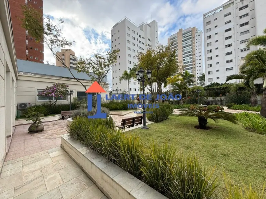 Foto 9 de Apartamento com 4 quartos à venda, 270m2 em Campo Belo, São Paulo - SP