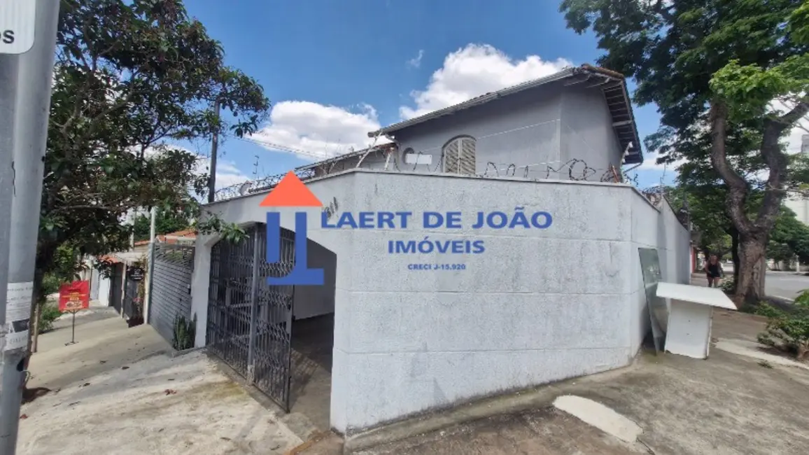 Casa com 2 quartos para alugar, 170m2 em Campo Belo, São Paulo - SP - imagem 4 Foto 4 de Casa com 2 quartos para alugar, 170m2 em Campo Belo, São Paulo - SP