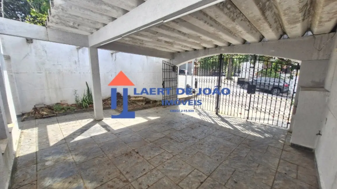 Casa com 2 quartos para alugar, 170m2 em Campo Belo, São Paulo - SP - imagem 5 Foto 5 de Casa com 2 quartos para alugar, 170m2 em Campo Belo, São Paulo - SP