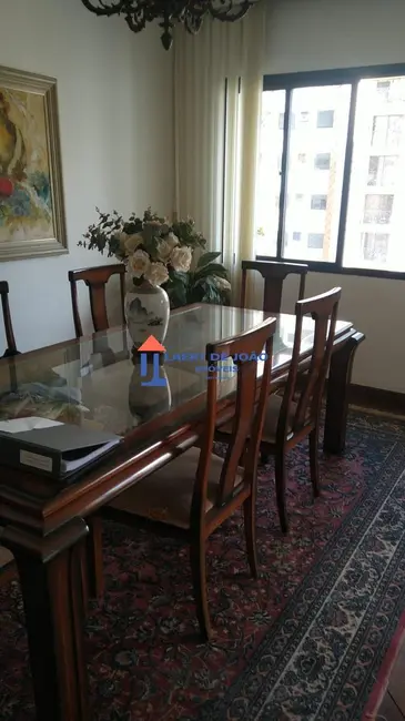 Apartamento com 4 quartos à venda, 176m2 em Indianópolis, São Paulo - SP - imagem 4 Foto 4 de Apartamento com 4 quartos à venda, 176m2 em Indianópolis, São Paulo - SP