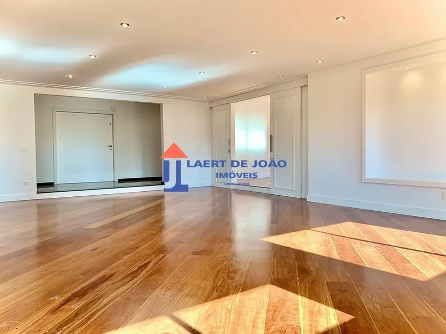 Foto 2 de Apartamento com 4 quartos à venda, 370m2 em Santo Amaro, São Paulo - SP