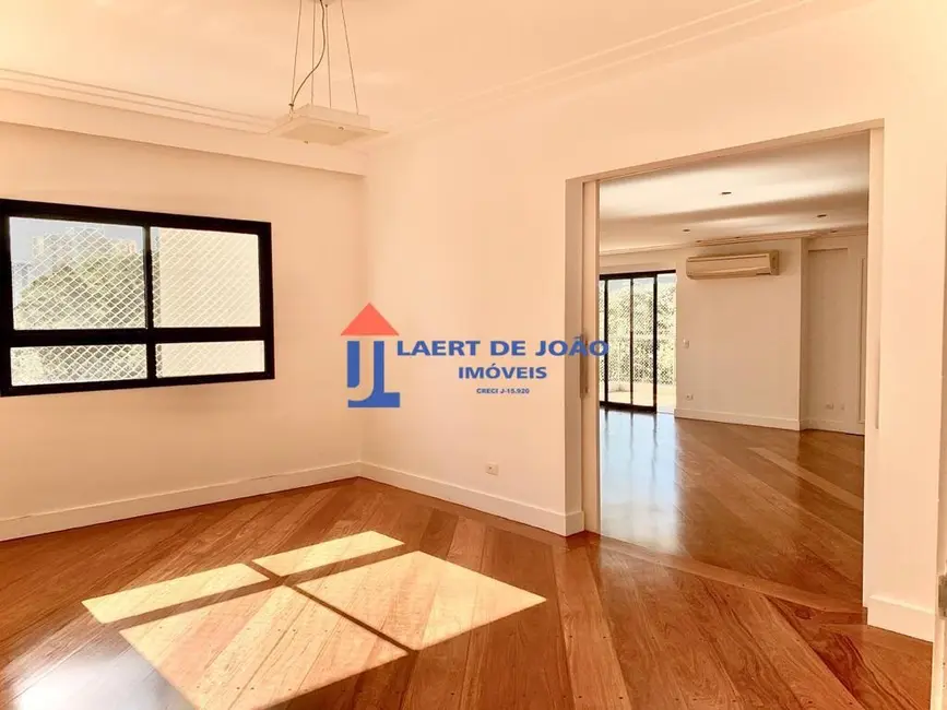 Foto 6 de Apartamento com 4 quartos à venda, 370m2 em Santo Amaro, São Paulo - SP