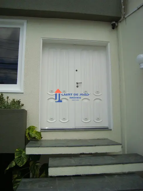 Foto 2 de Casa com 3 quartos à venda, 450m2 em Campo Belo, São Paulo - SP