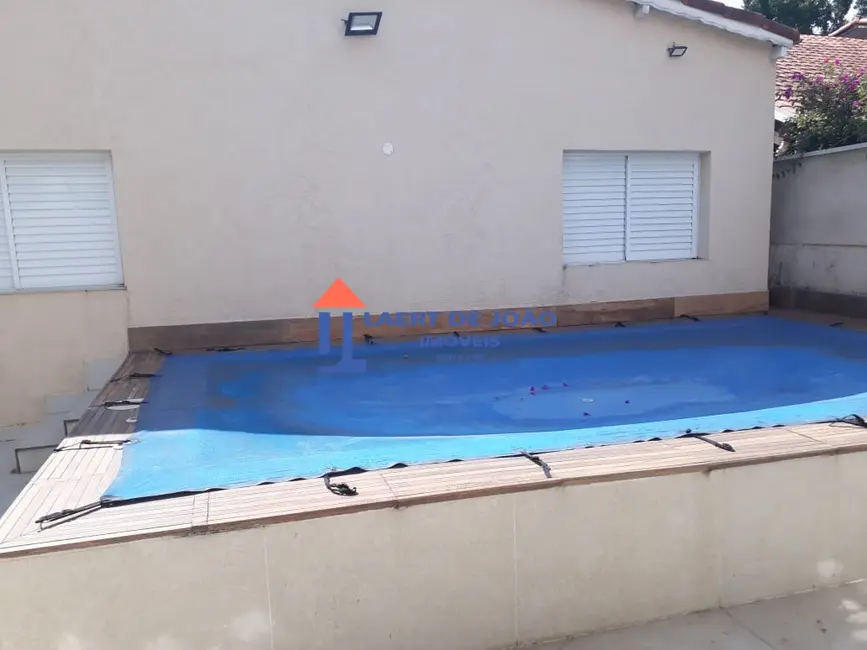 Casa com 3 quartos à venda, 200m2 em Campo Belo, São Paulo - SP - imagem 2 Foto 2 de Casa com 3 quartos à venda, 200m2 em Campo Belo, São Paulo - SP