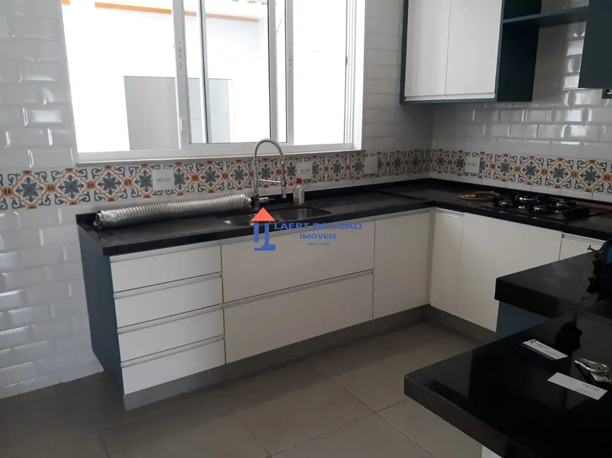 Casa com 2 quartos à venda, 120m2 em Campo Belo, São Paulo - SP - imagem 5 Foto 5 de Casa com 2 quartos à venda, 120m2 em Campo Belo, São Paulo - SP