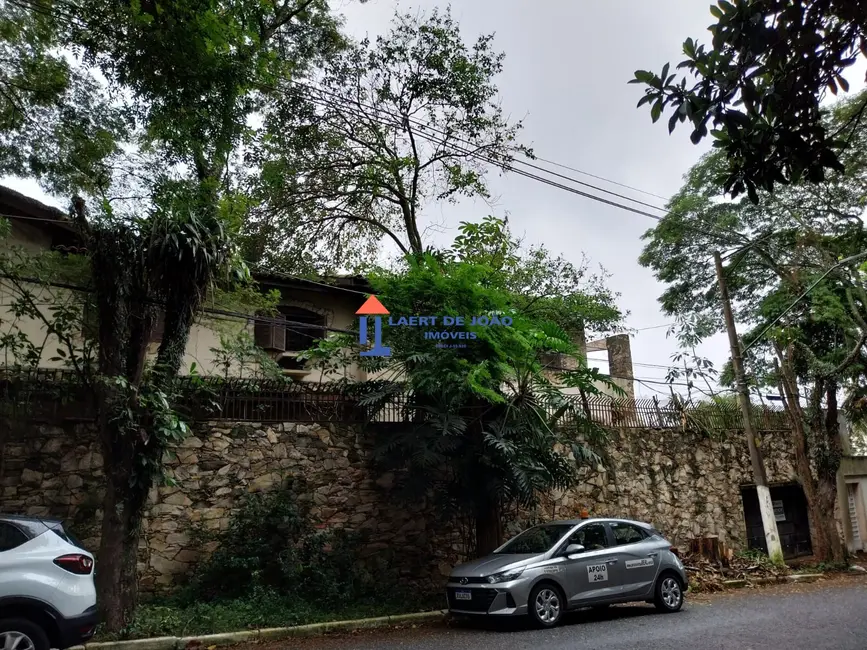 Foto 2 de Casa com 9 quartos à venda, 1250m2 em São Paulo - SP