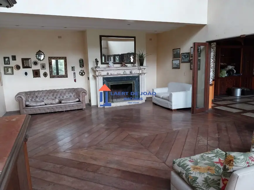 Foto 8 de Casa com 9 quartos à venda, 1250m2 em São Paulo - SP