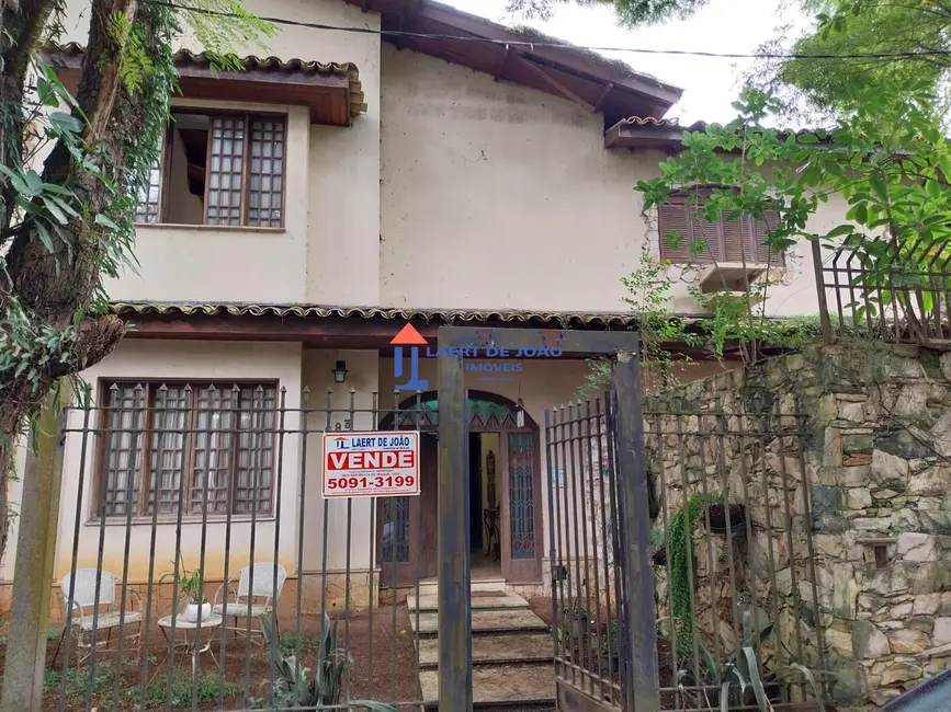 Foto 3 de Casa com 9 quartos à venda, 1250m2 em São Paulo - SP