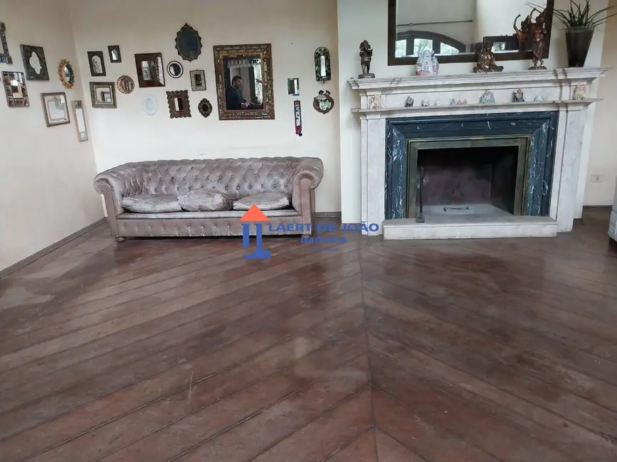 Foto 9 de Casa com 9 quartos à venda, 1250m2 em São Paulo - SP