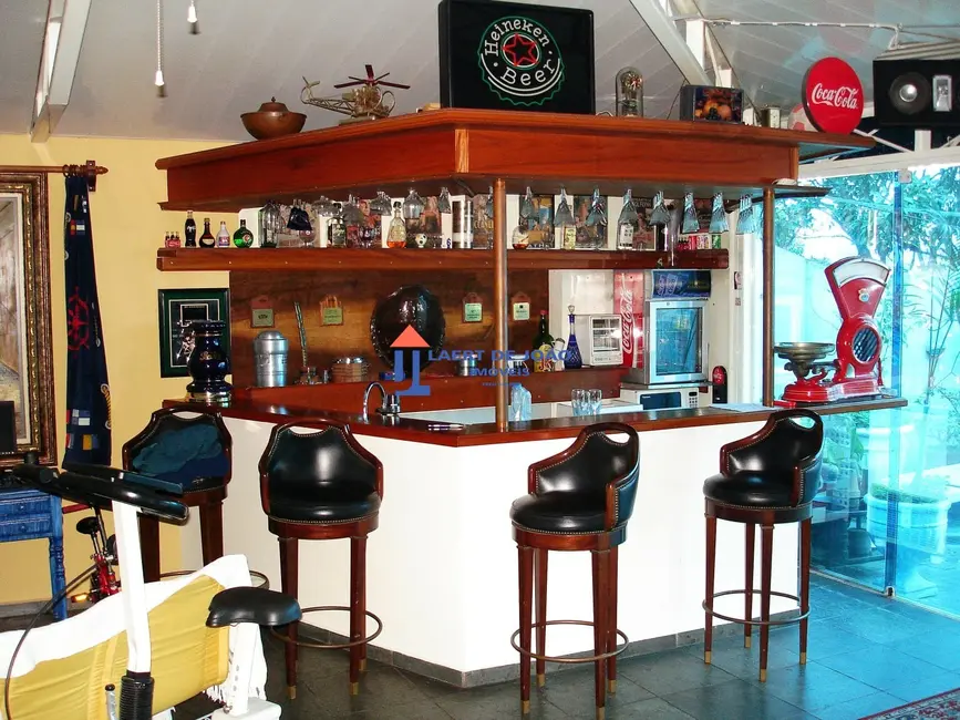 Foto 1 de Casa com 5 quartos à venda, 411m2 em Jardim Aeroporto, São Paulo - SP