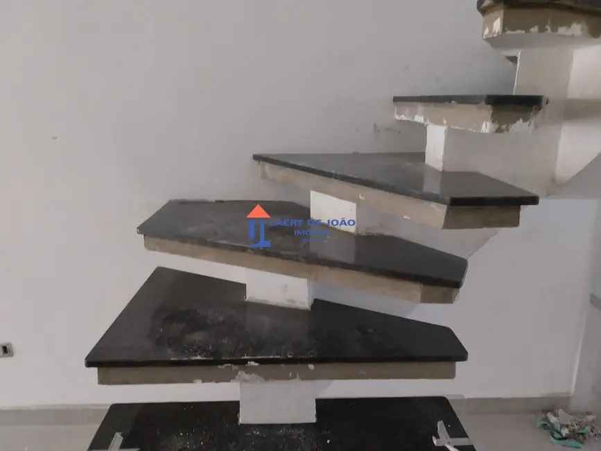 Casa com 3 quartos à venda, 94m2 em Jardim Aeroporto, São Paulo - SP - imagem 9 Foto 9 de Casa com 3 quartos à venda, 94m2 em Jardim Aeroporto, São Paulo - SP