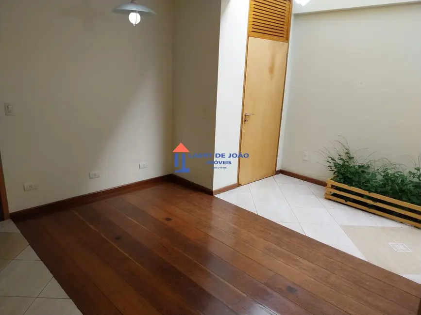 Casa com 3 quartos à venda, 180m2 em Jardim Aeroporto, São Paulo - SP - imagem 8 Foto 8 de Casa com 3 quartos à venda, 180m2 em Jardim Aeroporto, São Paulo - SP