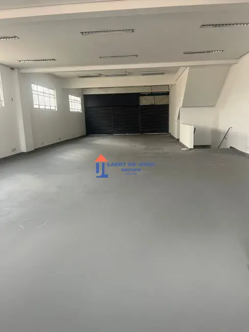 Armazém / Galpão para alugar, 614m2 em Jardim Aeroporto, São Paulo - SP - imagem 1 Foto 1 de Armazém / Galpão para alugar, 614m2 em Jardim Aeroporto, São Paulo - SP