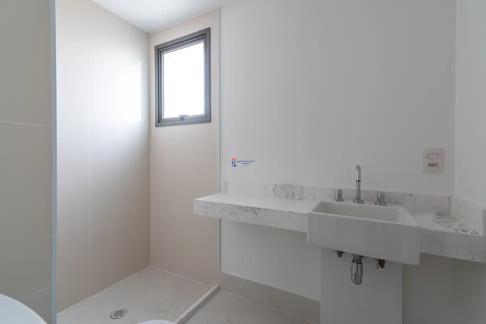 Apartamento com 3 quartos à venda, 141m2 em São Paulo - SP - imagem 9 Foto 9 de Apartamento com 3 quartos à venda, 141m2 em São Paulo - SP